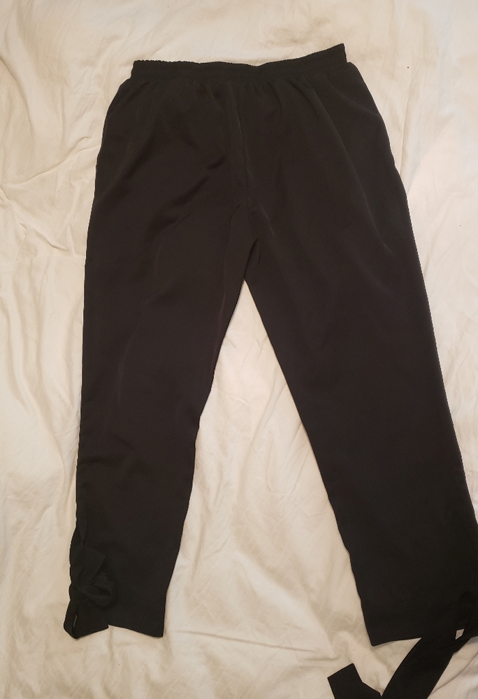 Capri pants - Picture 2 of 4